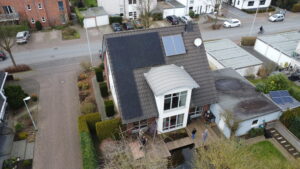 Photovoltaikanlage auf Hausdach - Solarstrom